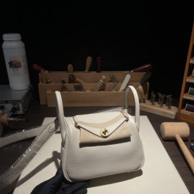 [에르메스] 클레망스 미니 린디 19cm