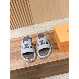 [루이비통] 신상 슬리퍼  