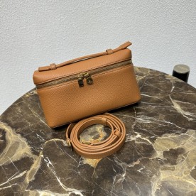 LORO PIANA