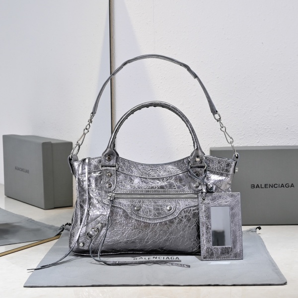 [발렌시아가] LE CITY 파우치 체인 숄더백