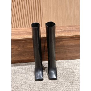 [ALAIA] 신상 부츠