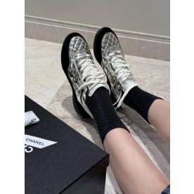 [샤넬] 신상 스니커즈