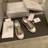 [디올] 신상 스니커즈 WALK'N Dior Sneakers
