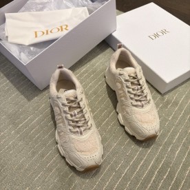[디올] 신상 스니커즈 Dior CHRONO Sneakers
