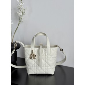 [디올] DIOR Toujours 신상 토트백